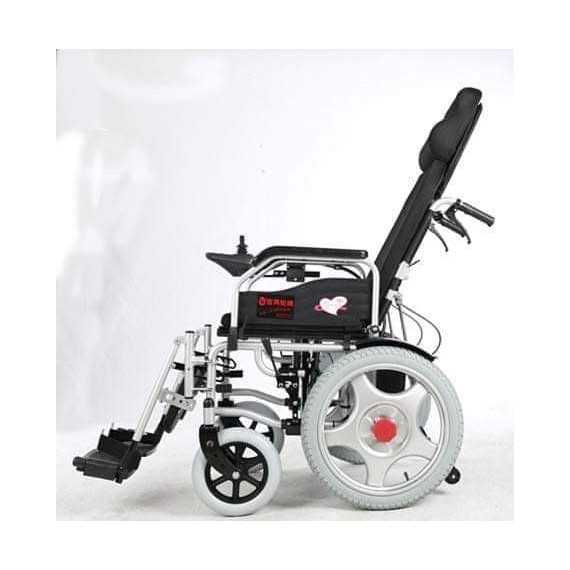 Fauteuil roulant électrique...