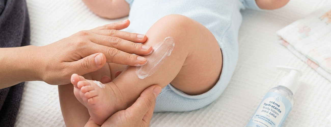 Les soins quotidiens et régulier du bébé